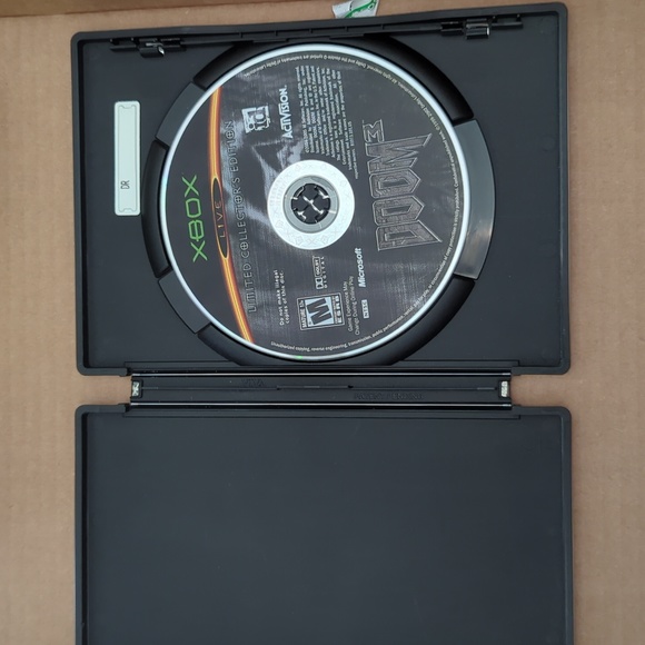 Doom 3 collector's edition Xbox - Picture 3 of 4